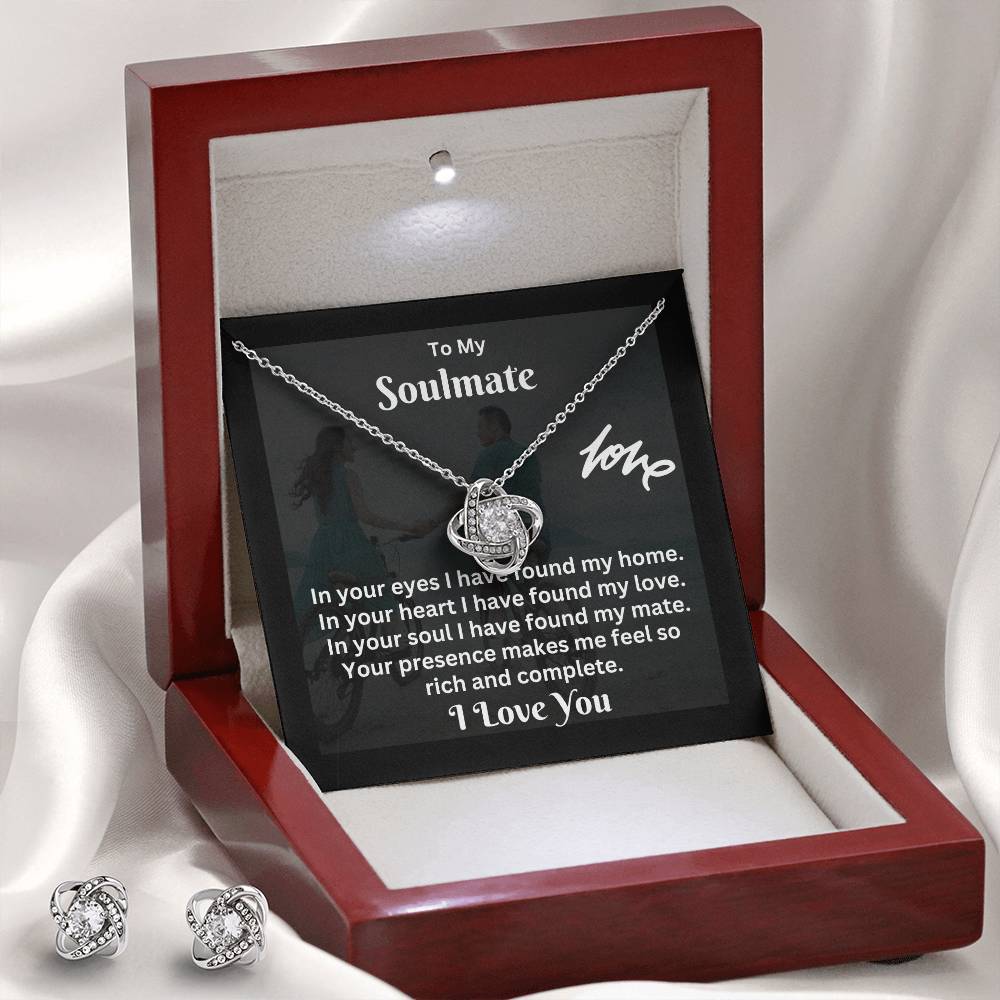 The Love Knot Necklace & Earring Set