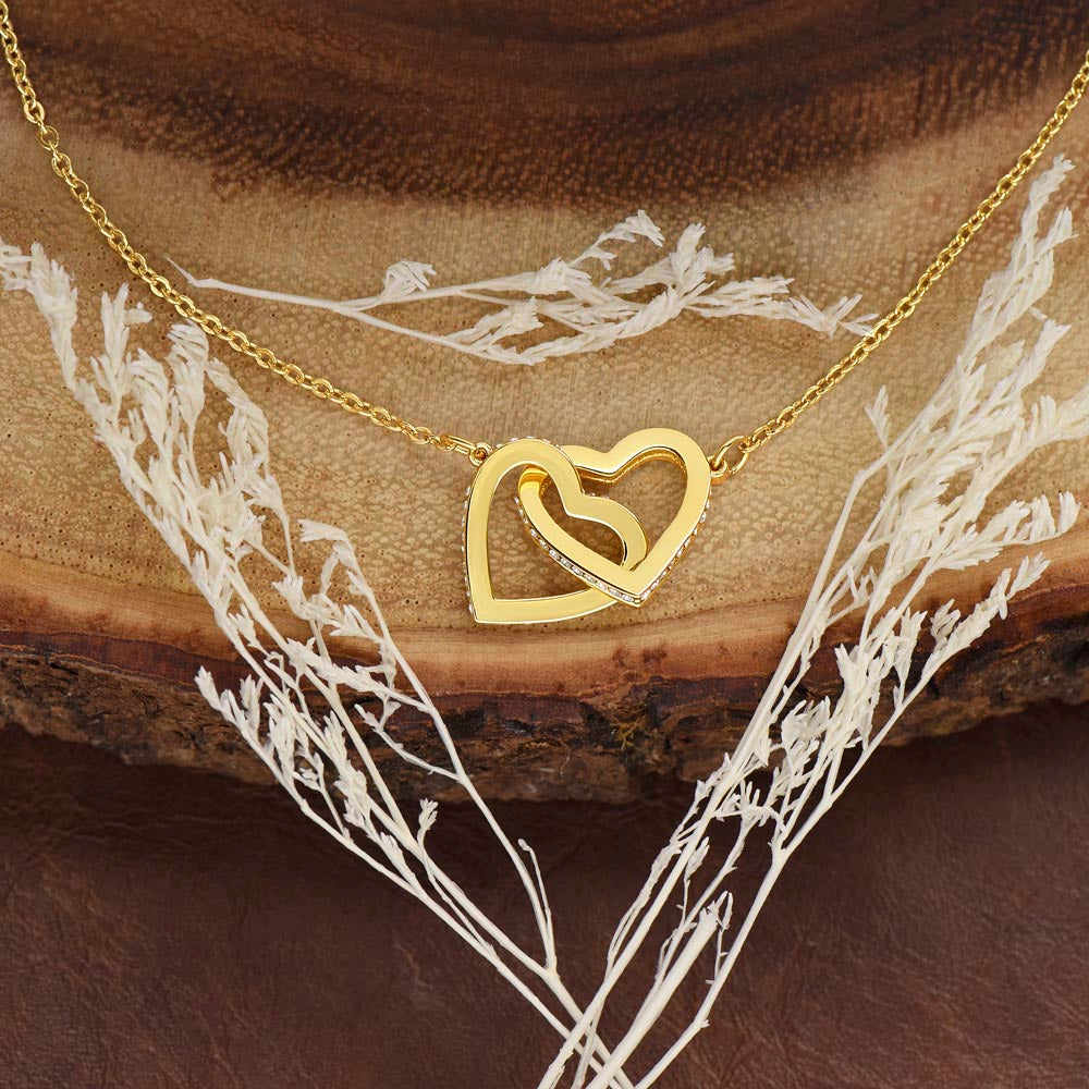 The Interlocking Hearts necklace